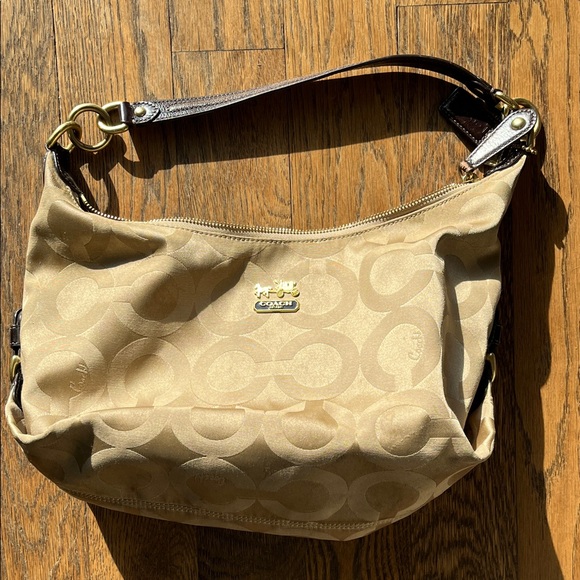 Coach Brown Signature Shoulder Bag - Picture 1 of 2